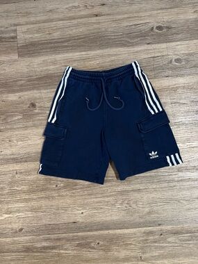 Adidas Shorts Mens Size Small Cargo Navy Snap Pockets Trefoil Logo